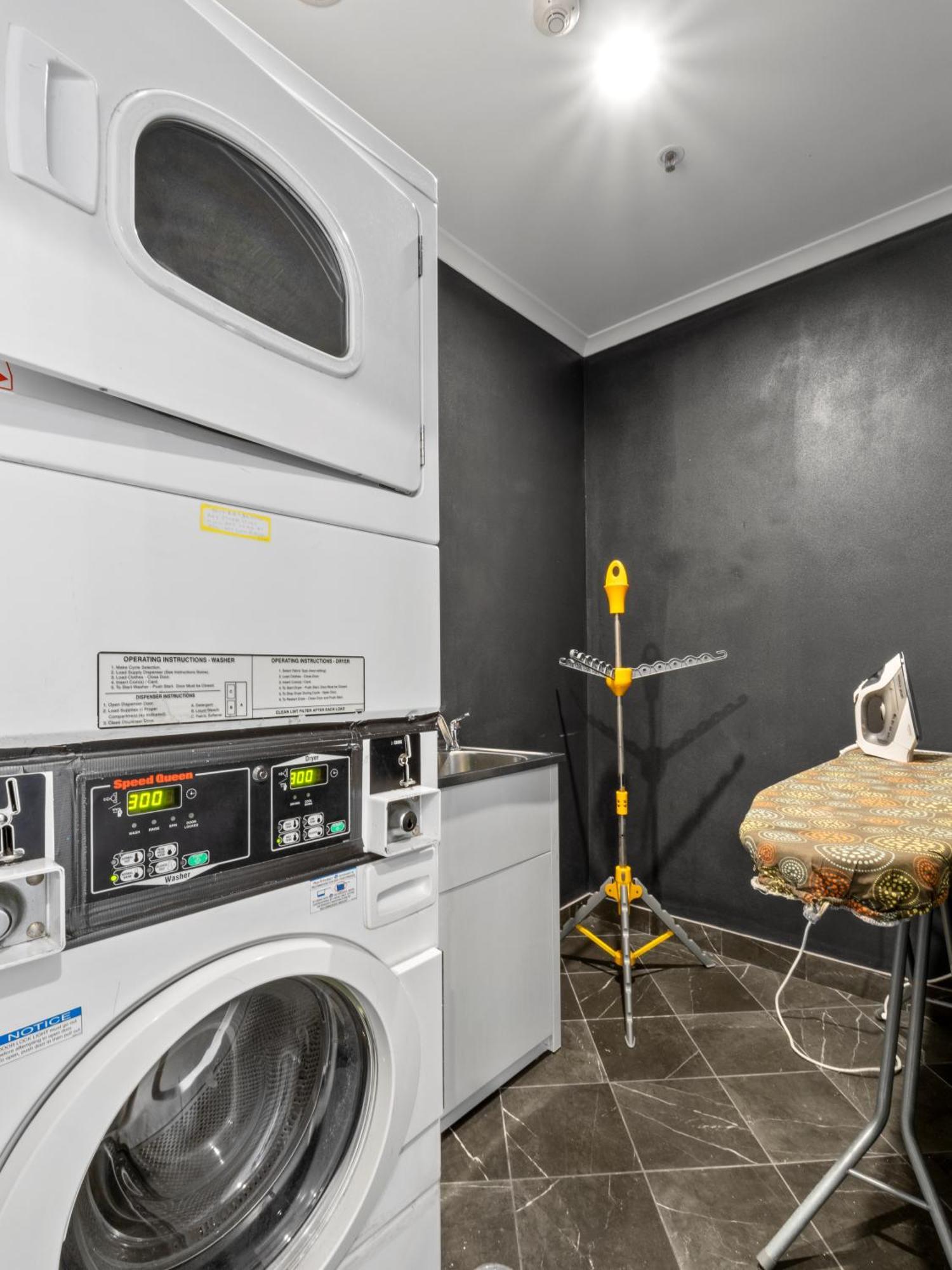 סידני Azzurro Boutique Hotel - Surry Hills מראה חיצוני תמונה